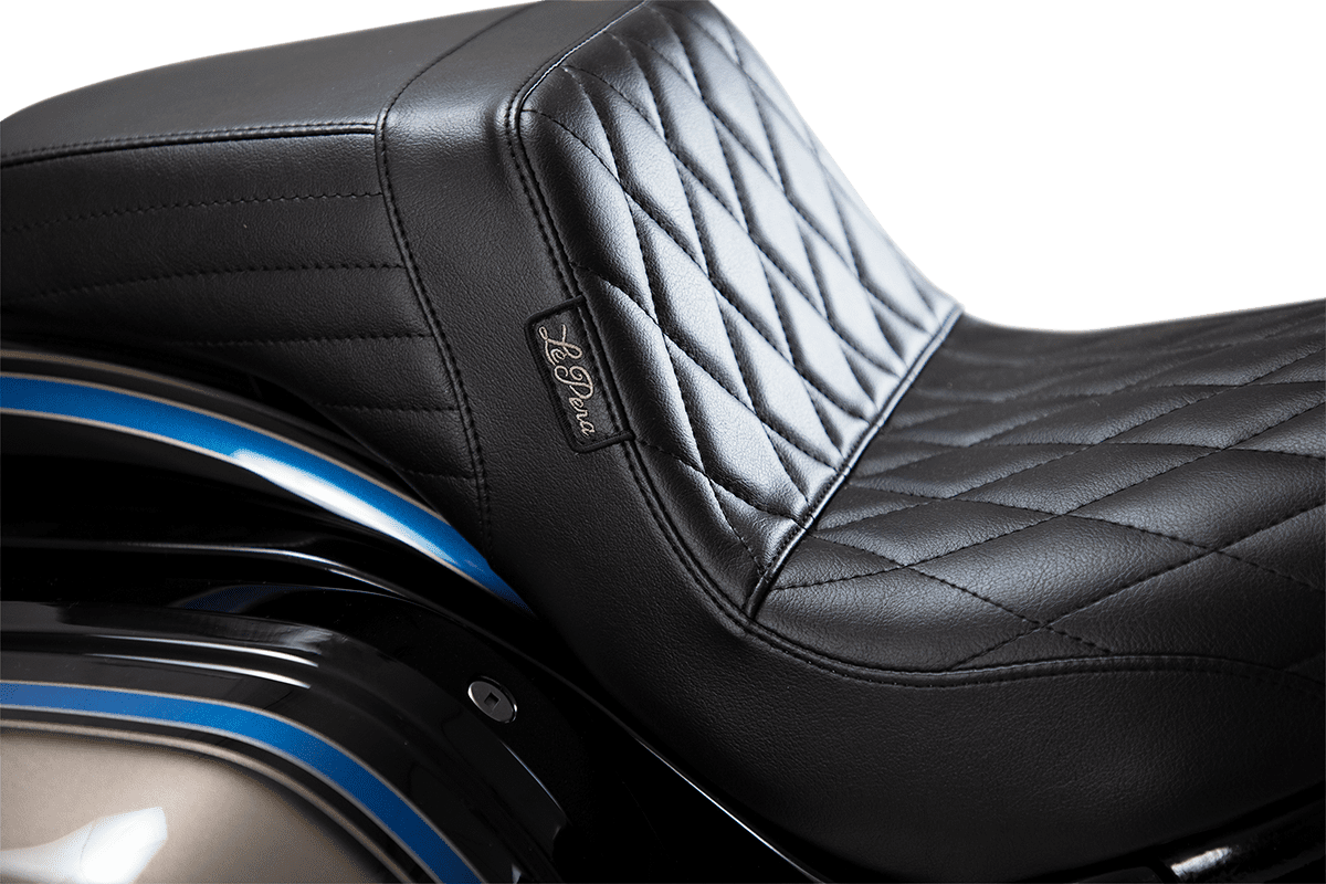 Kickflip Seat — Diamond