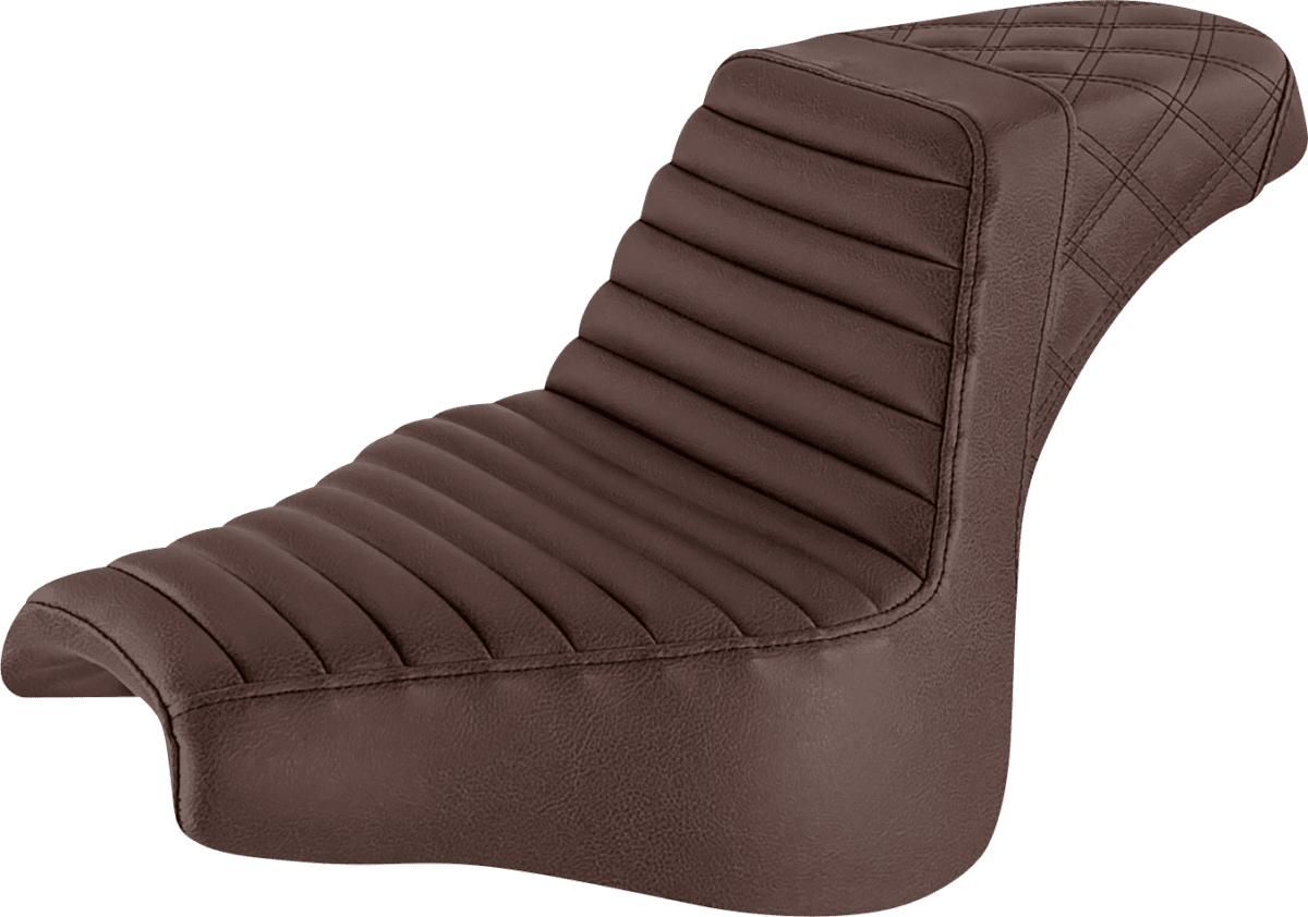 Step-Up Seat — Rear Lattice Stitch/Front Tuck-n-Roll