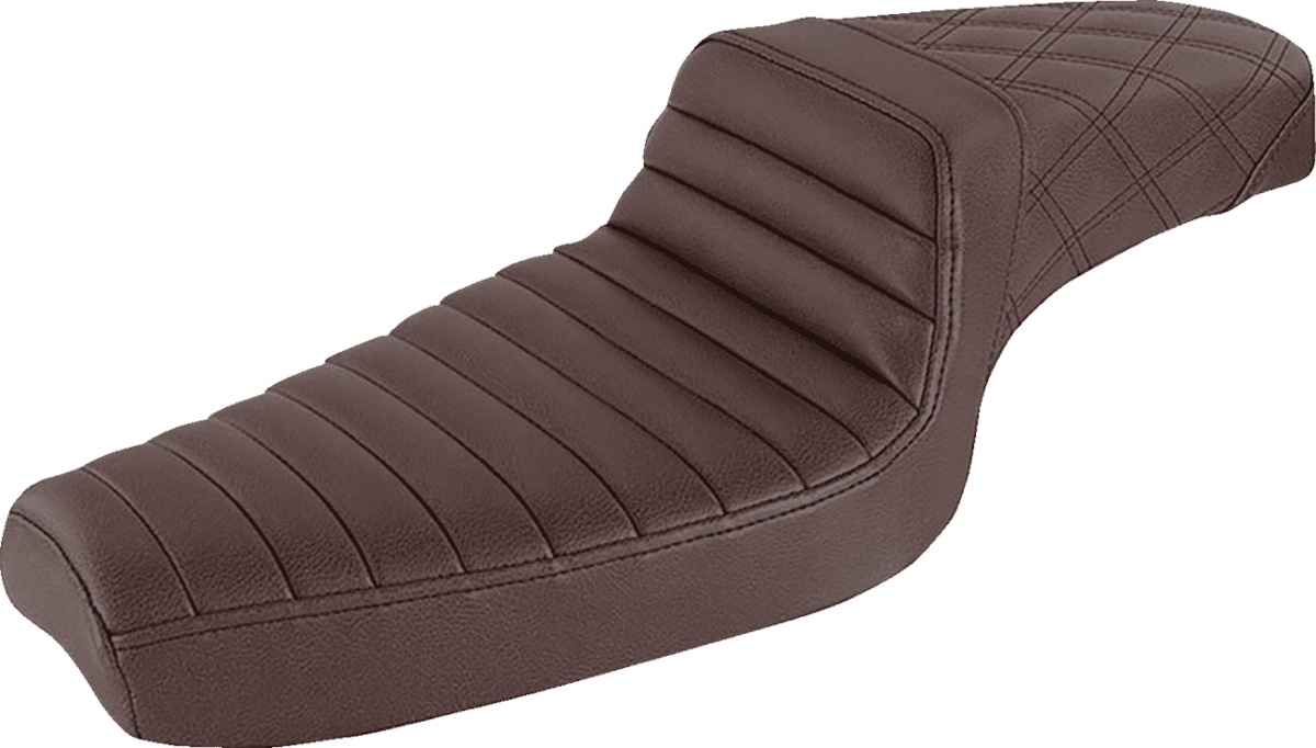 Step-Up Seat — Rear Lattice Stitch/Front Tuck-n-Roll