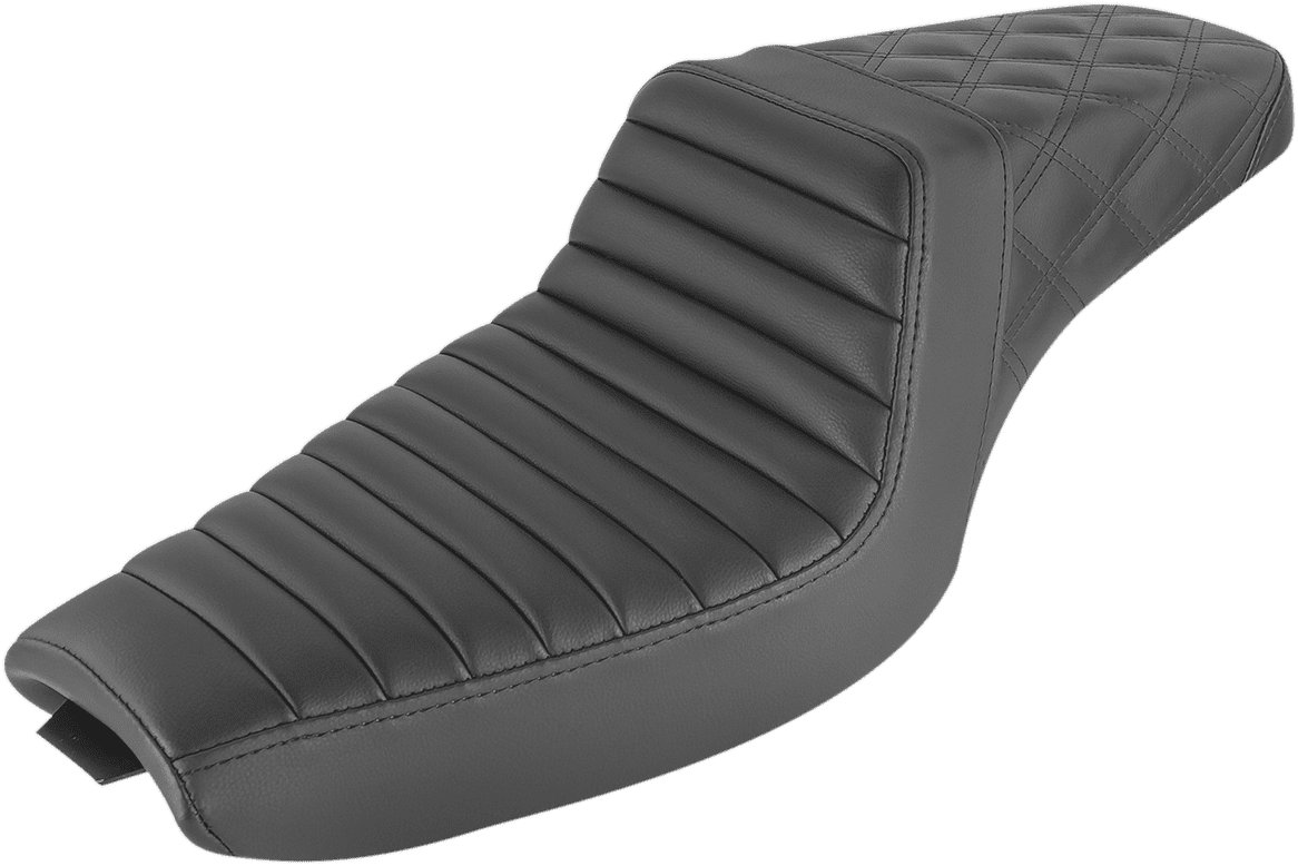 Step-Up Seat — Rear Lattice Stitch/Front Tuck-n-Roll