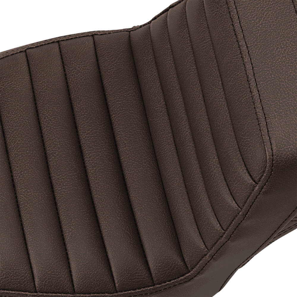 Step-Up Seat — Rear Lattice Stitch/Front Tuck-n-Roll