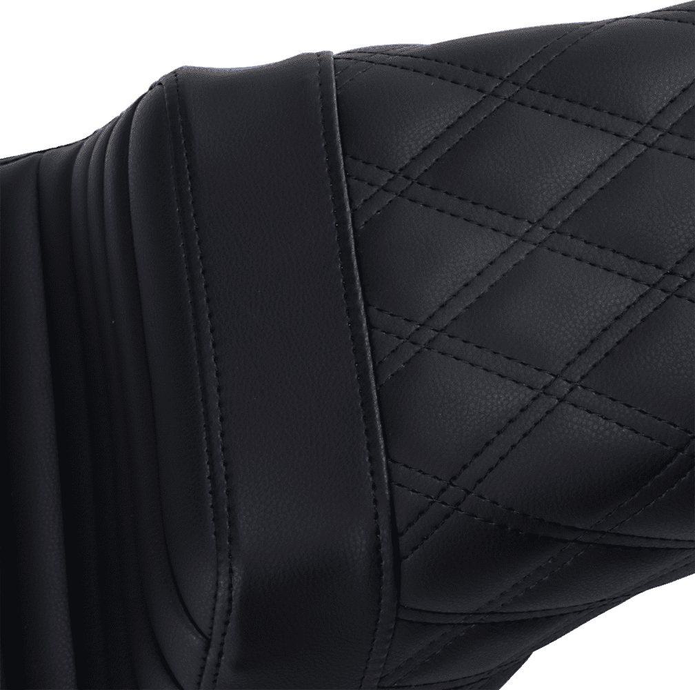 Step-Up Seat — Rear Lattice Stitch/Front Tuck-n-Roll