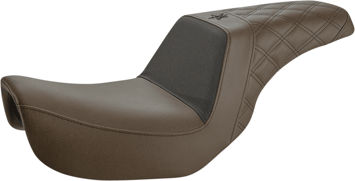 Unknown Industries Performance Gripper Seat