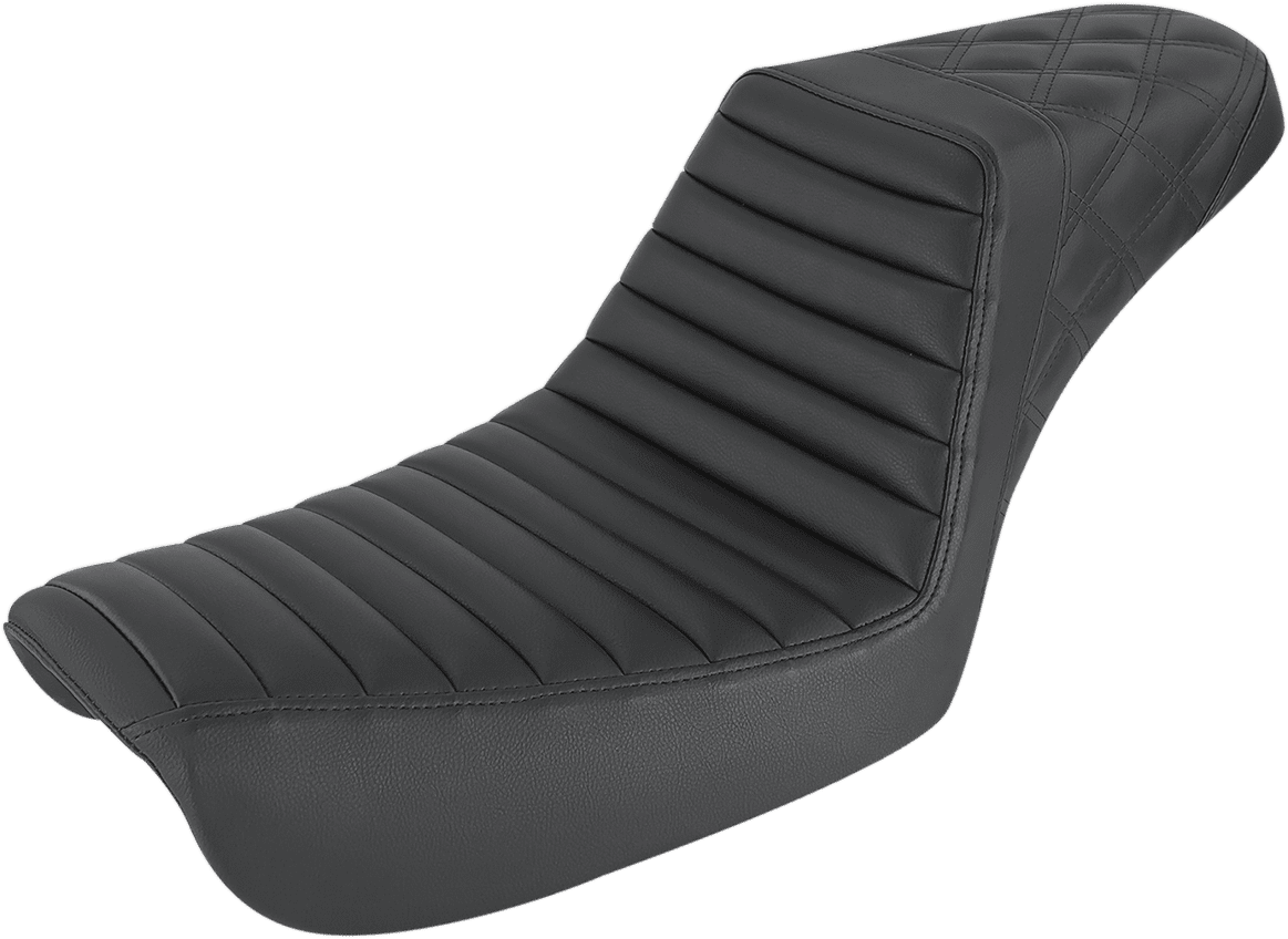 Step-Up Seat — Rear Lattice Stitch/Front Tuck-n-Roll